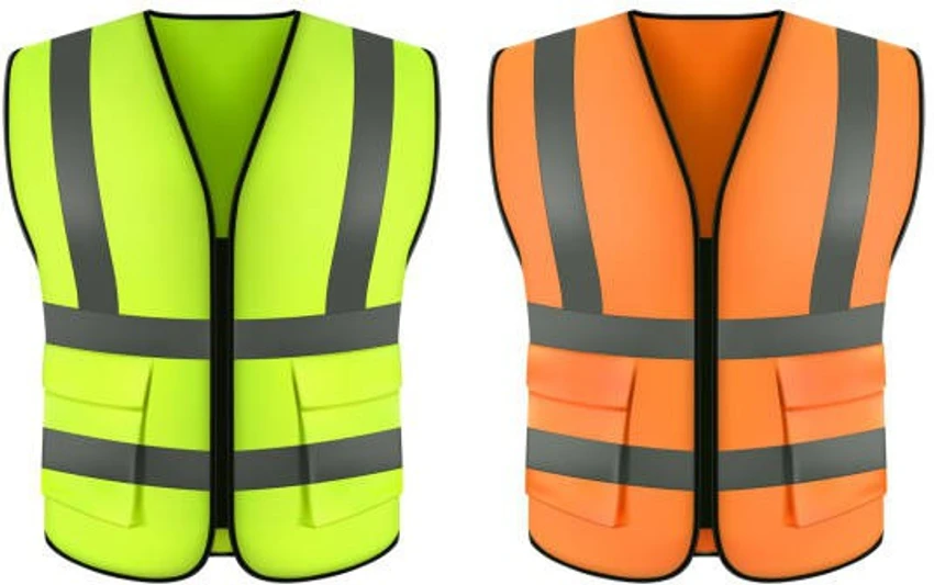 Read more about the article Reflective vs. Non-Reflective Safety Jackets – Which One Do You Need?