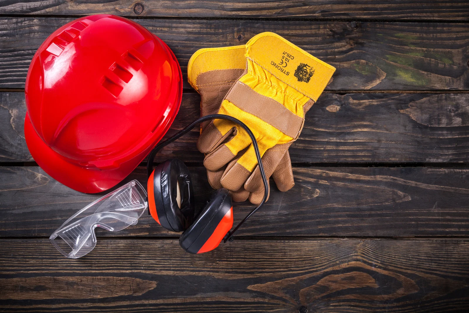 Read more about the article How Safety Equipment Impacts Worker Confidence and Productivity